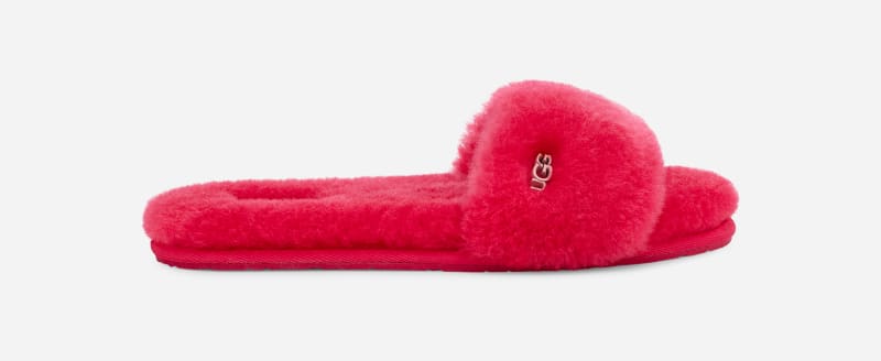 UGG® Fluff Slide II in Radish, Size 5