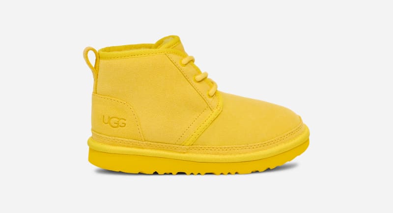 UGG® Neumel II Boot for Kids in Canary, Size 3, Suede