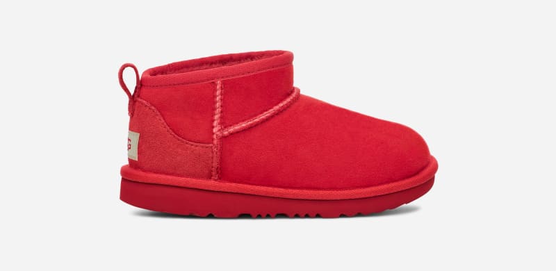 UGG® Classic Ultra Mini Boot for Kids in Red, Size 1, Leather