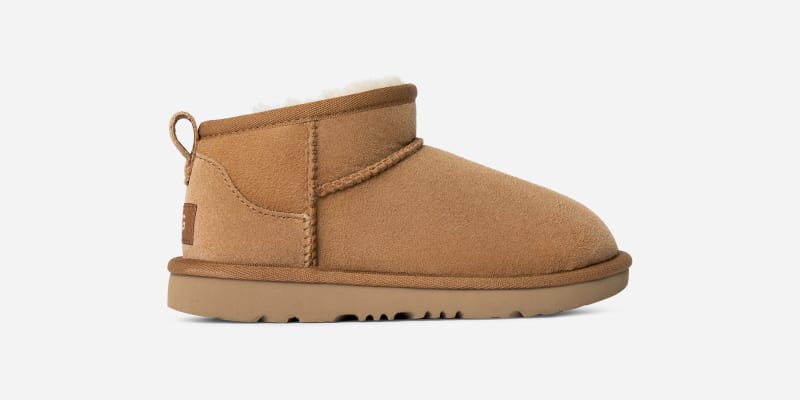 UGG® Classic Ultra Mini Boot for Kids in Brown, Size 13K, Twinface/Polyester/Wool