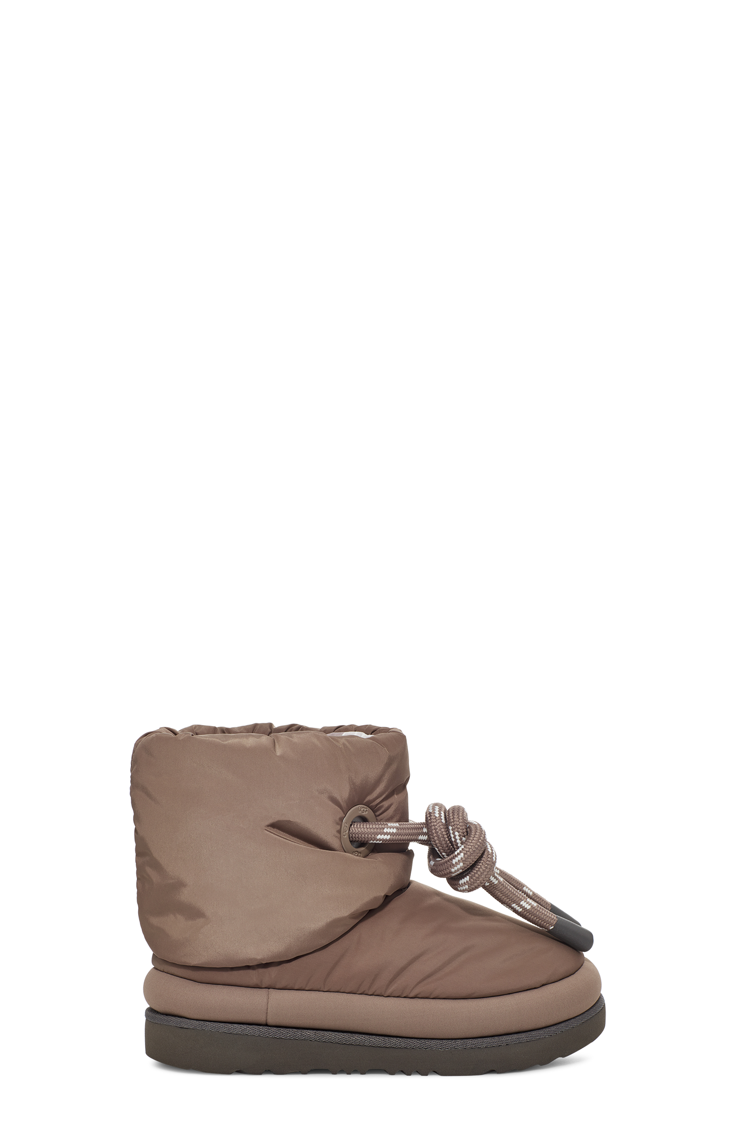 UGG Classic Maxi Short Boot for Kids in Walnut Brown, Size 13, Textile