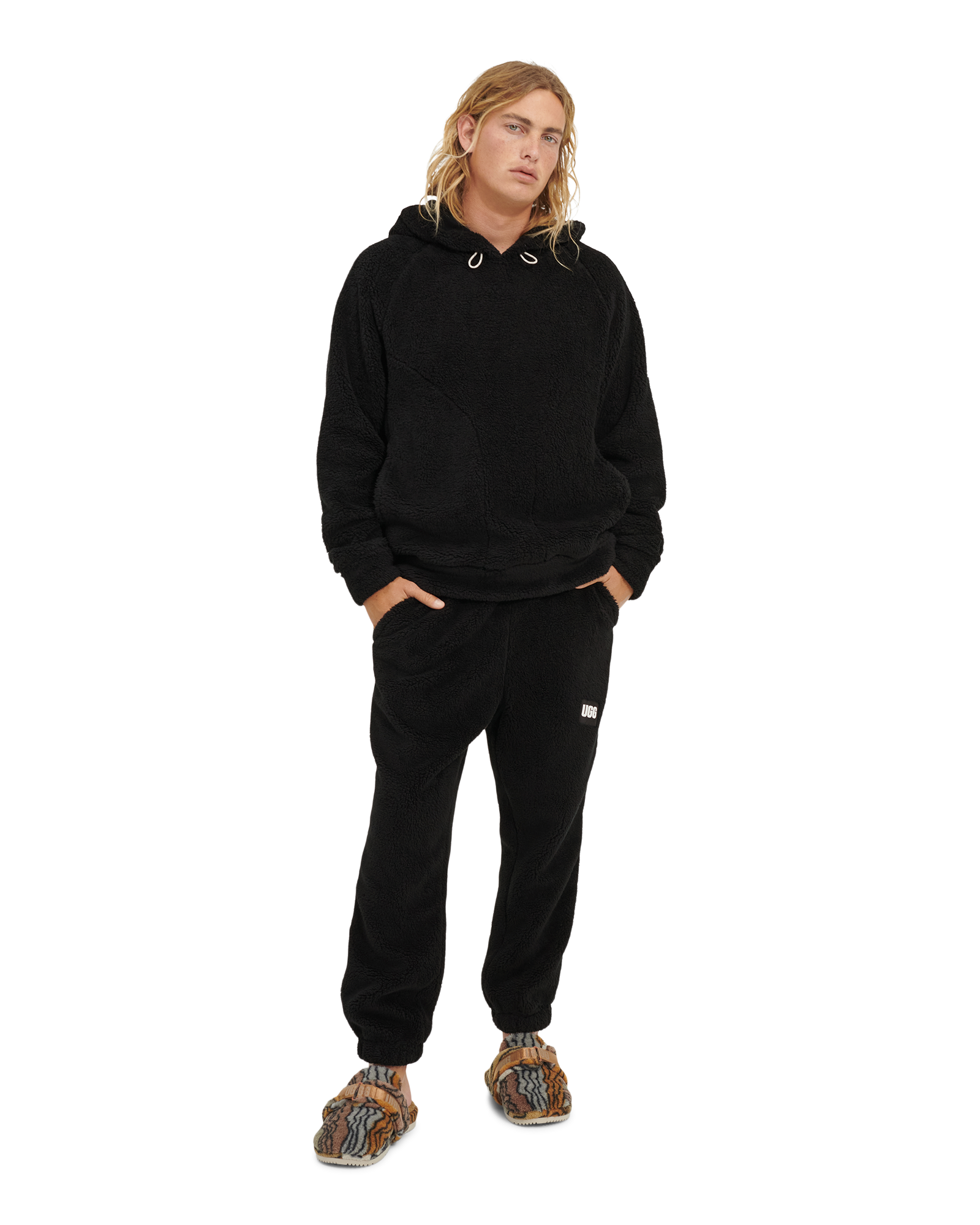 UGG Dilan Sherpa Jogger for Men in Tar, Size Large, Polyester