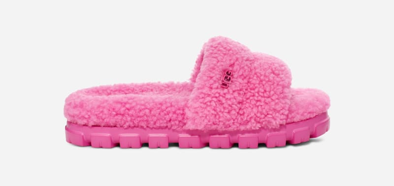 UGG® Cozetta Curly Slipper for Women in Carnation, Size 5