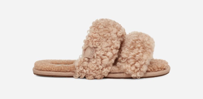 UGG® Maxi Curly Scuffetta Slipper for Women in Tan, Size 9