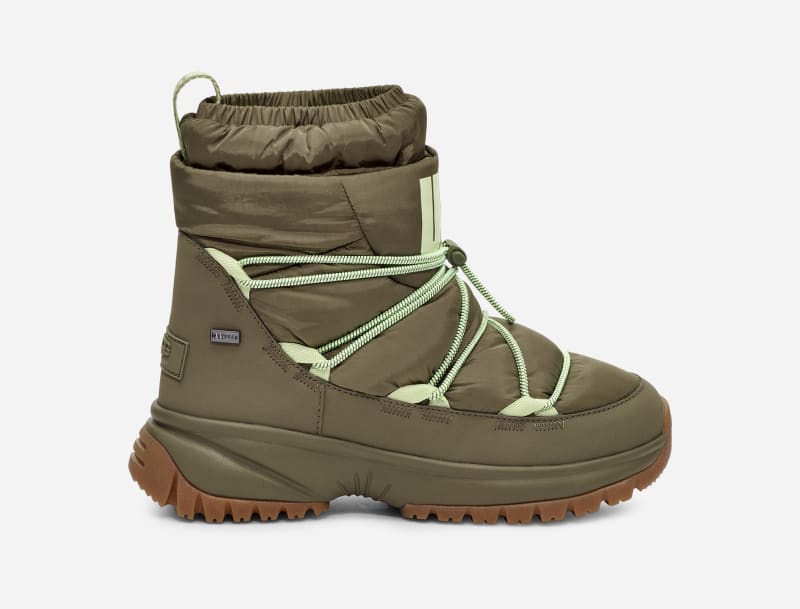 UGG® Yose Puffer Boot for Women in Green, Size 5