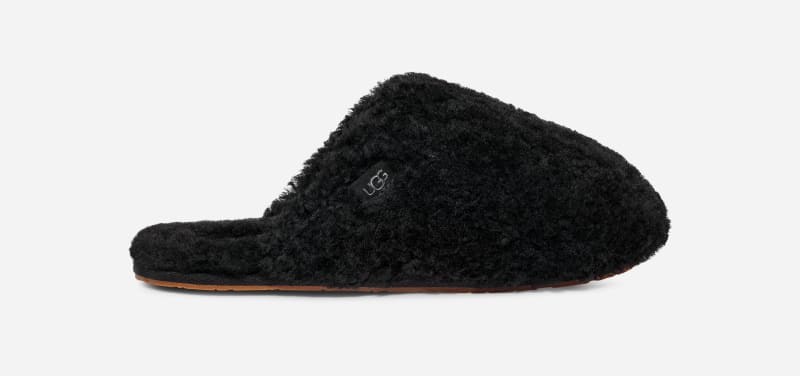 UGG® Maxi Curly Slide for Women in Black, Size 9
