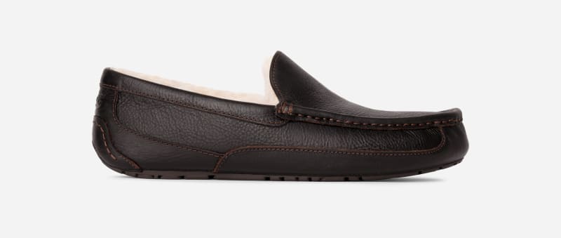 UGG® Ascot Slipper for Men in Dark Spice, Size 6, Leather