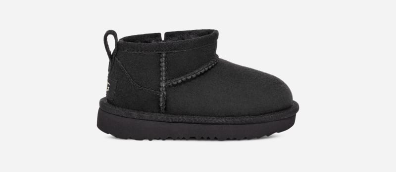 UGG® Classic Ultra Mini Boot for Kids in Black, Size 5, Twinface/Polyester/Wool