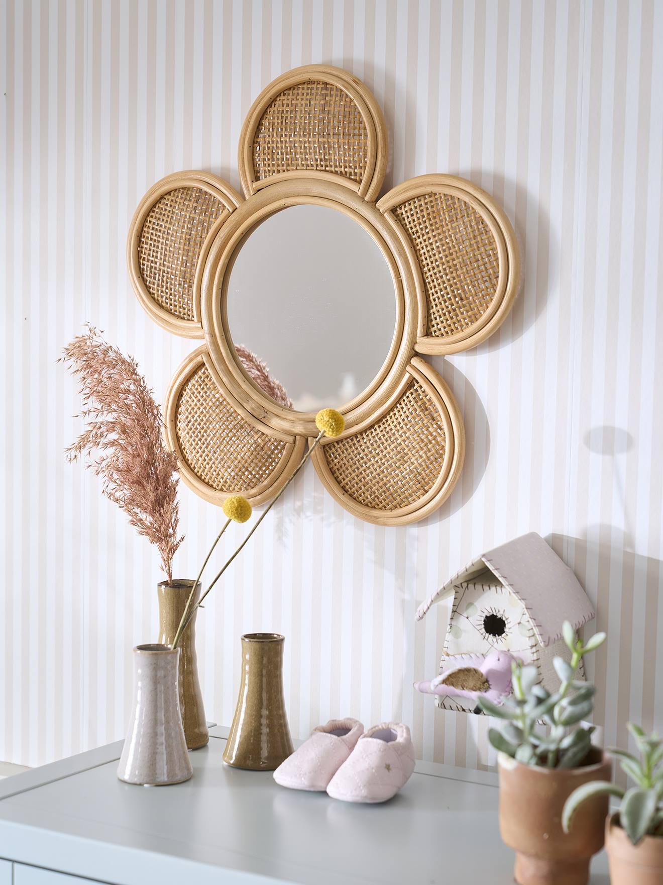 Flower Mirror in Rattan & Cane golden beige