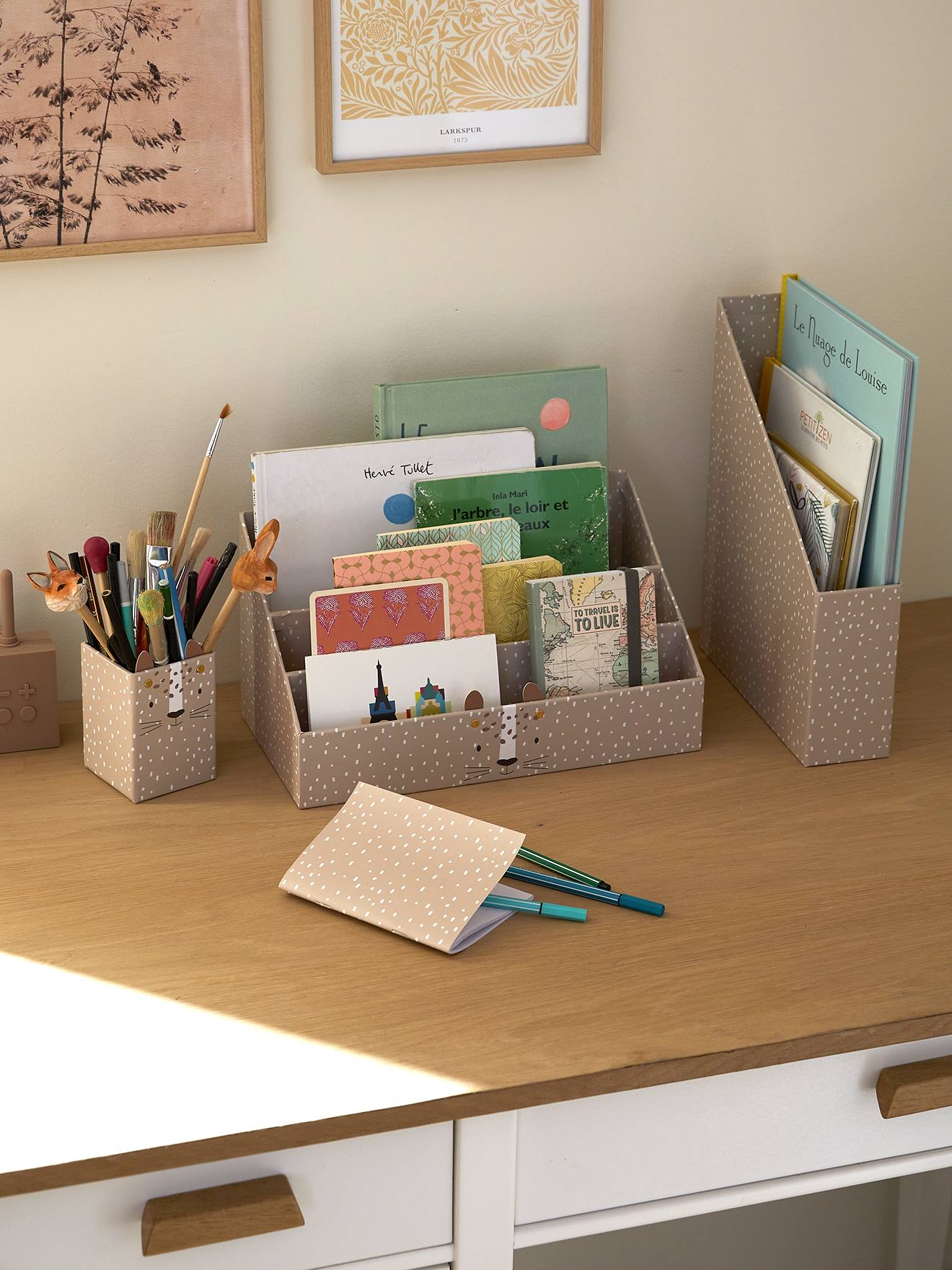Special Desk Set, Tiger rose beige