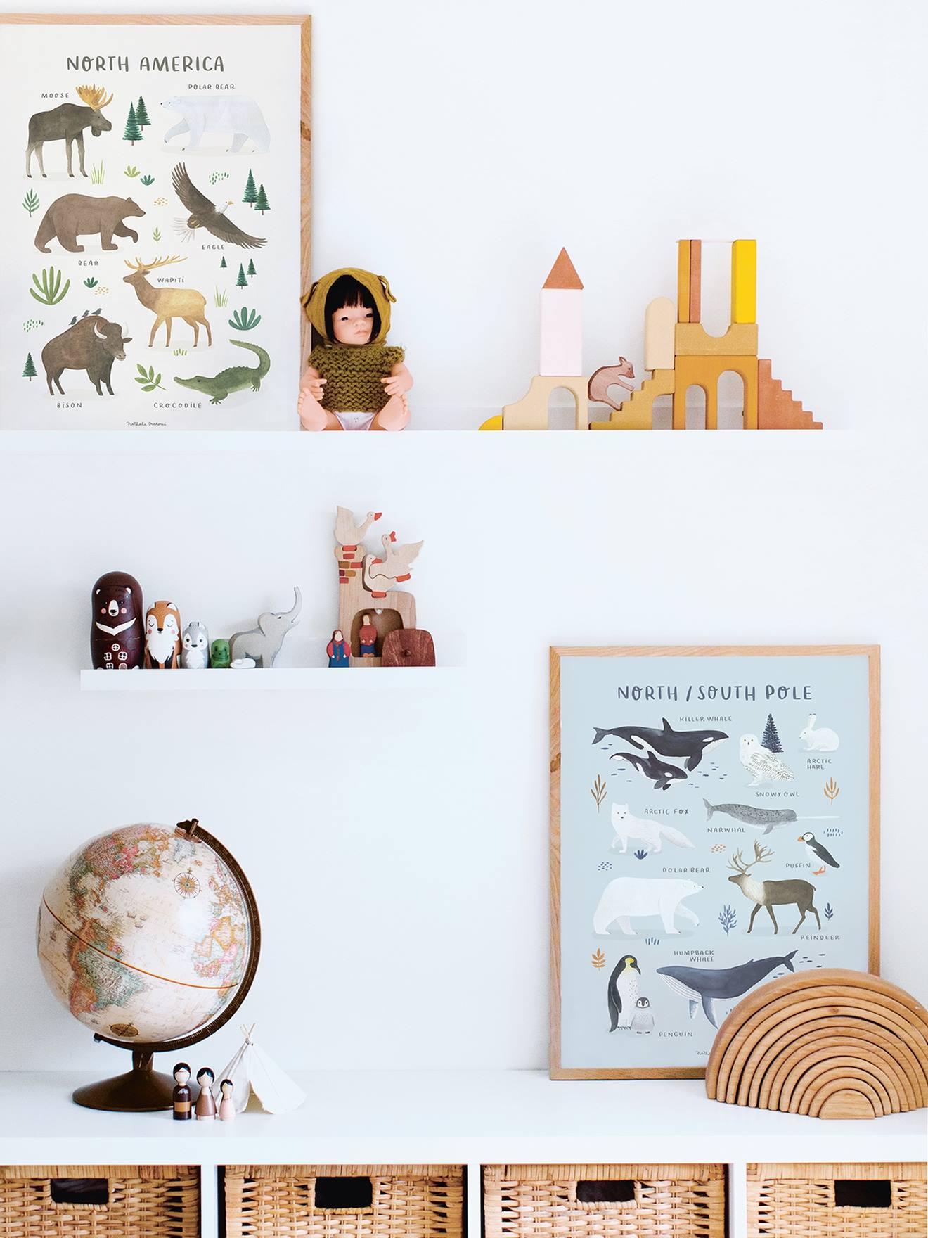 Animals of the North/South Pole, by LILIPINSO crystal blue