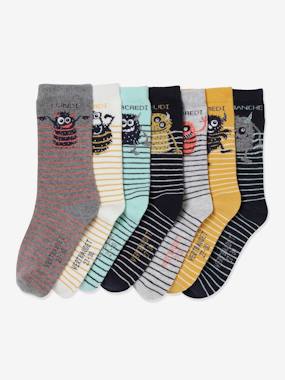 Pack of 7 Pairs of Monster Socks for Every Day of the Week light green