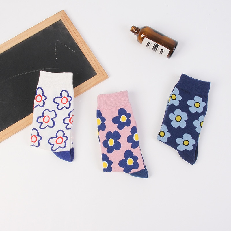 Socks Women Streetwear Cartoon Socks Floral For Girls Harajuku Kawaii Cute Socks Cotton Funny Sock Pink White Sox Ladies Soks