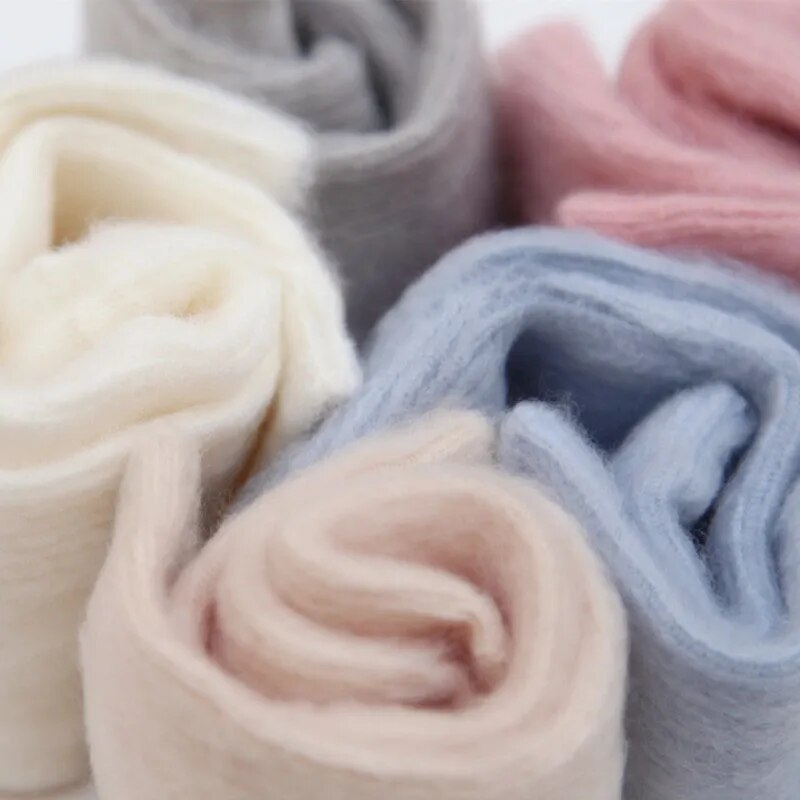 OMEA Autumn and Winter Wool Fuzzy Socks Solid Fashion Warm Hairy Women Socks Thick Winter Striped Fur Socks Cashmere Wholesale