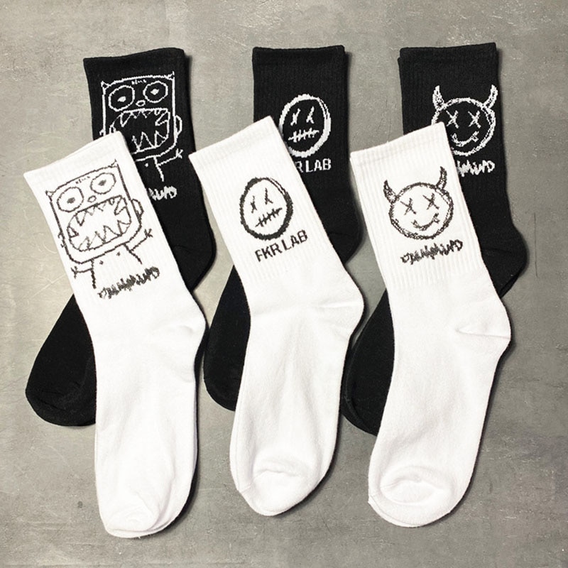 Japanese Cotton Men's Cartoon Pattern Hip Hop Style Street Fashion Creative Skateboard Socks Happy Funny Novelty Crew Socks