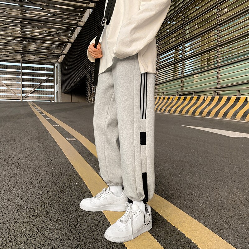 2021Spring new men's striped pants fashion loose footband casual sports pants