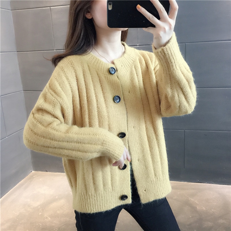 207376 room 7 Row 4 lower] room real shooting round neck solid color vertical stripe knitted cardigan [3500] 57