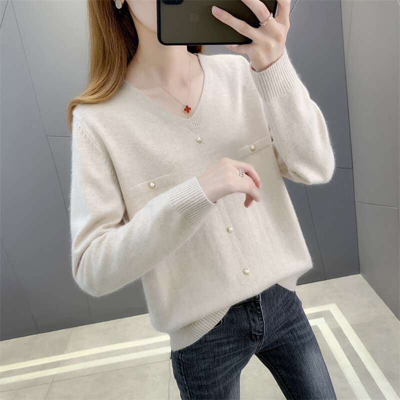 5 in 20777 (June 5) make pure color v-neck button turtleneck sweater [1031] 42