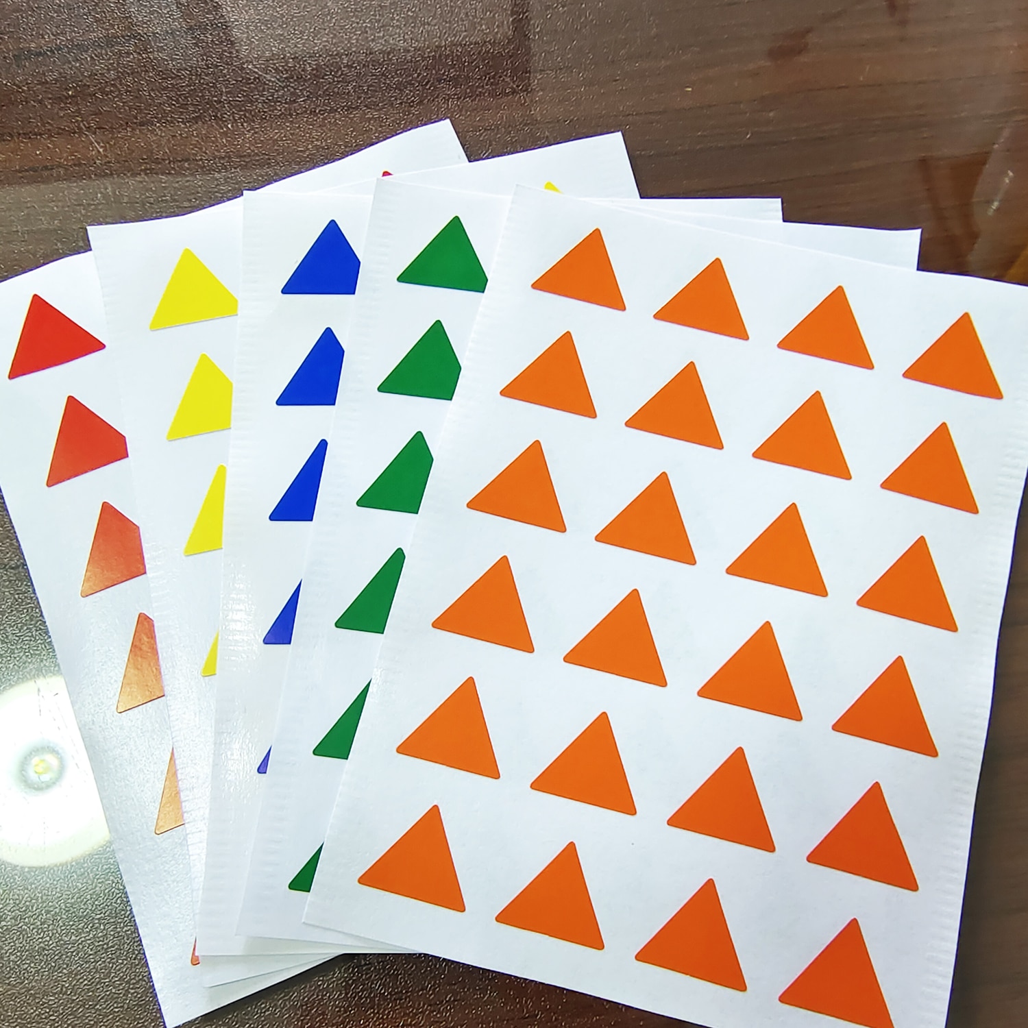240pcs 16x14mm Triangle shape color paper stickers, green/orange/red/yellow/mix, OF07