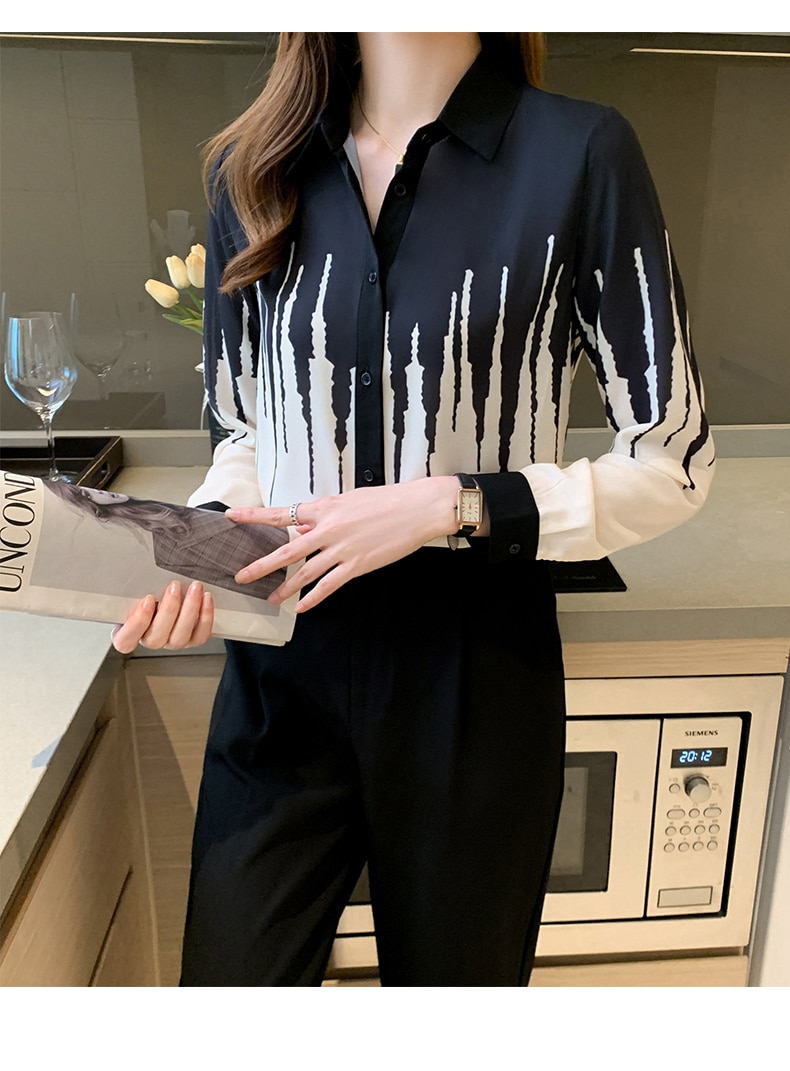 Temperament shirt women's design sense niche chiffon long-sleeved tops 2021 new autumn fashion foreign style shirts