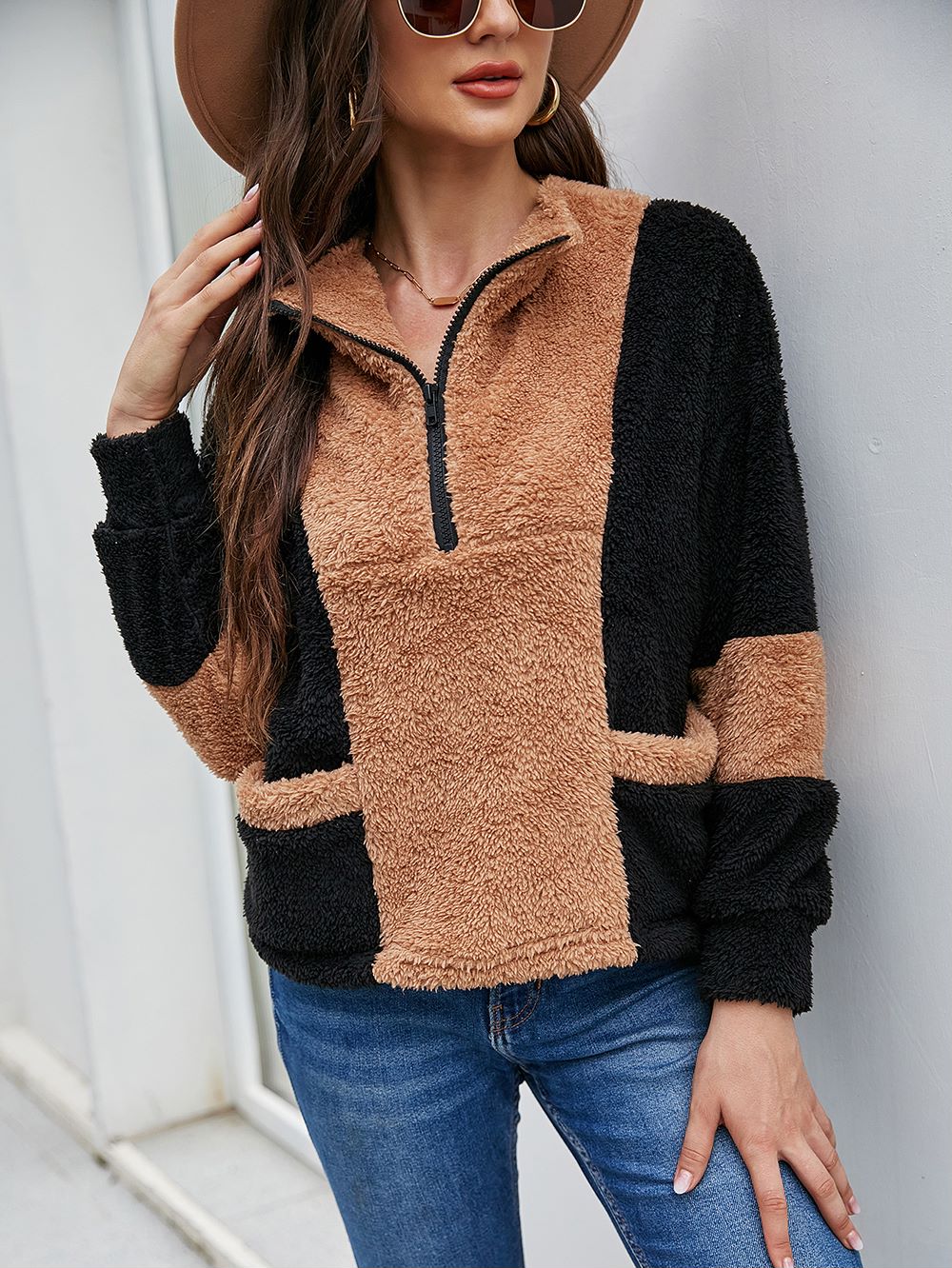 Autumn Winter Knitted Patchwork Sweater Women Casual Color Block Teddy Fur Zip Up Detail Pocket Sweater for Women