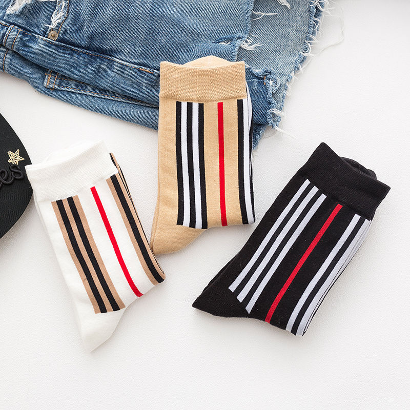 Women's socks Japanese autumn and winter Korean trend vertical striped socks female ins tide cotton all-match sports sock