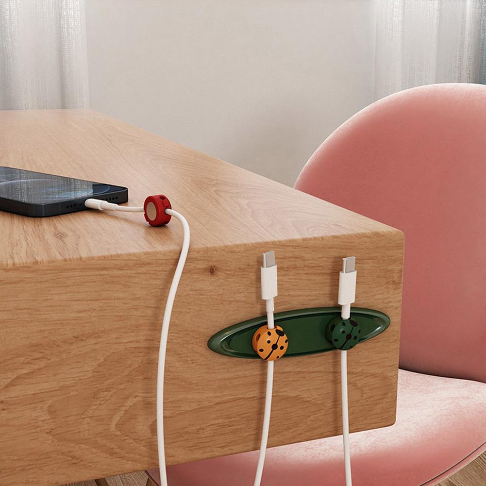 Cartoon Magnetic Winder Cute Silicone Earphone Cord Organizer Charger Accessories Magnetic Cable Clips Management