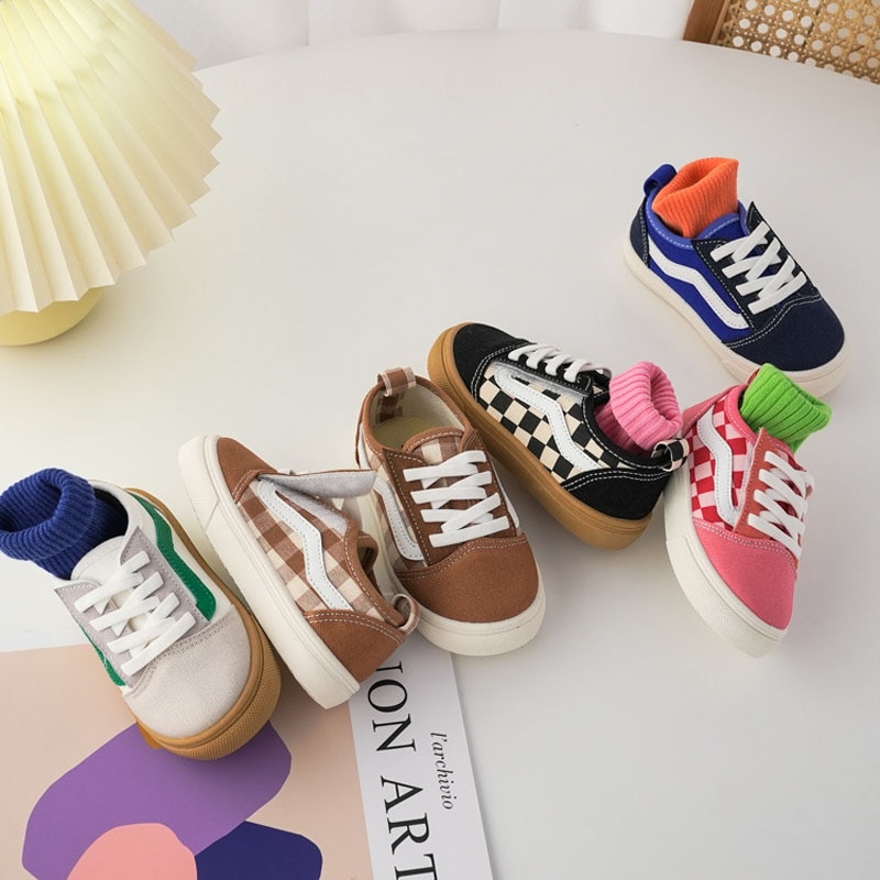 Children Low Top Canvas Shoes 2022 New Spring Autumn Baby Hook Soft Shoes Boys And Girls Fashion Candy Color Lattice Sneakers