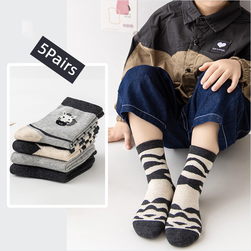 5 Pairs/Lot Children's Socks Autumn And Winter Cartoon Socks Student Sports Boys Socks Girls Socks Kids Socks for 1-12 Teen