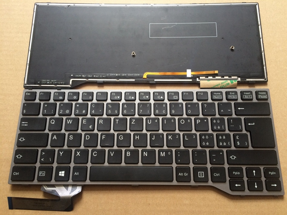 Swiss Backlit Laptop Keyboard For Fujitsu Lifebook E733 E734 E743 E744 E546 E547 E544 E736 SW Layout