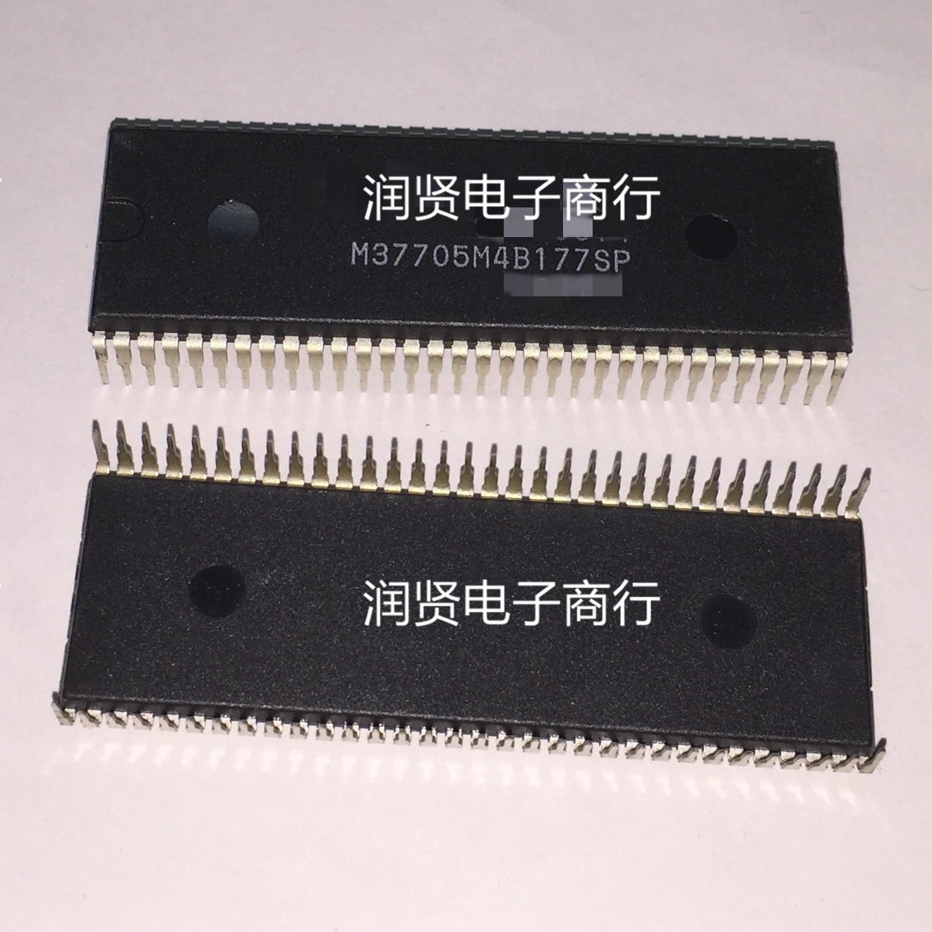 1PCS M37705M4B177SP DIP64 Brand new original IC chip