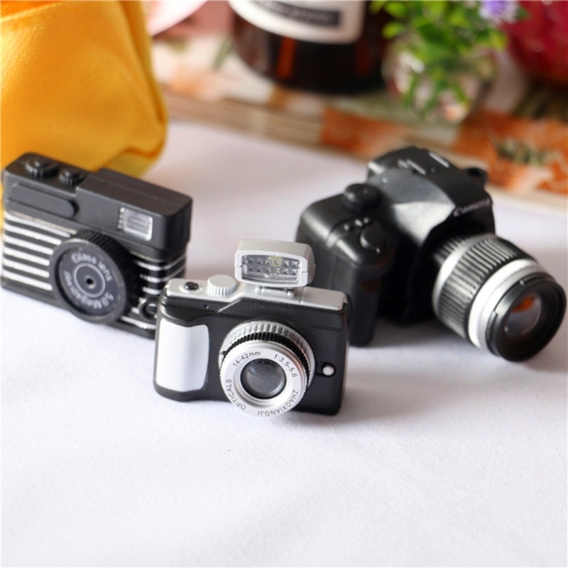 1/12 Dollhouse Mini Camera Model Newborn Photography Props Retro Miniature Camera Infants Photo Shooting Decoration Camera Toy