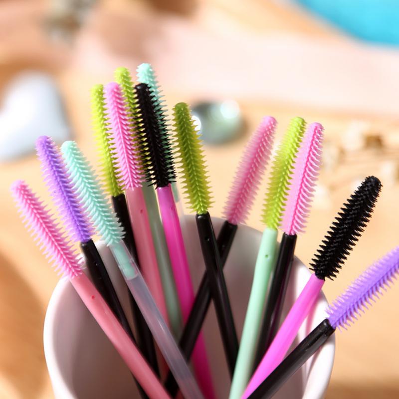 50PCS Eyelash Brush Disposable Eyelash Stick Portable Tower Color Silicone Brush Head Silicone Eyelash Brush