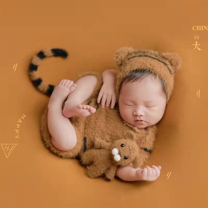 Newborn Photography Tiger Shape Clothing Hat Jumpsuit Tail Kit Suit Accessory for Infant Baby Studio Shooting Photo Props