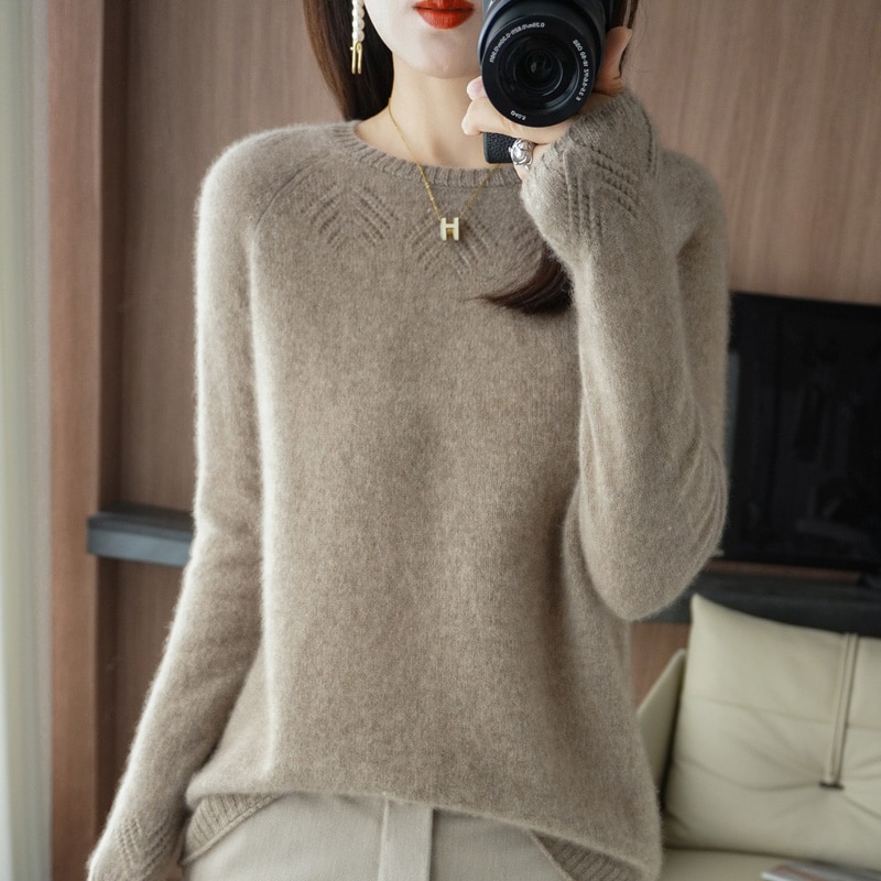 2022 New Women's Sweater 100% Pure Wool Knit Pullover Korean Fashion Women's Sweater Solid Color Slim Fit Bottoming To