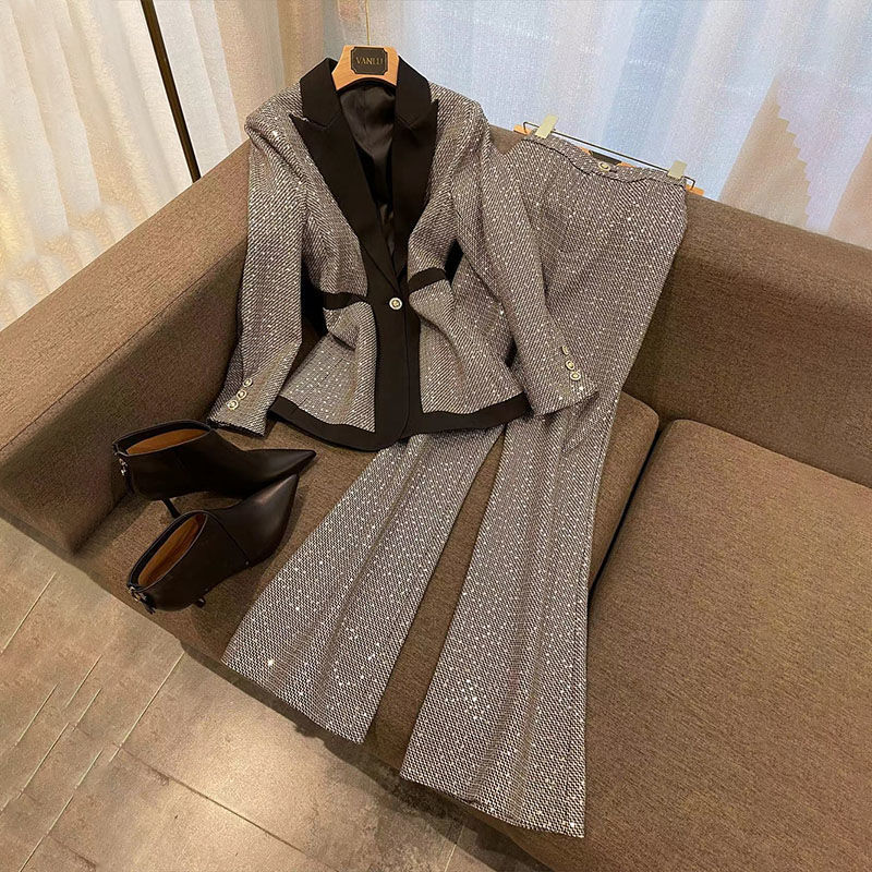 M-4XL Plaid Bussiness Leisure Women's Blazer Sets 2pcs Long Sleeved Lapel Suit Coat+Flare Pants 2022 New Autumn Female Pant