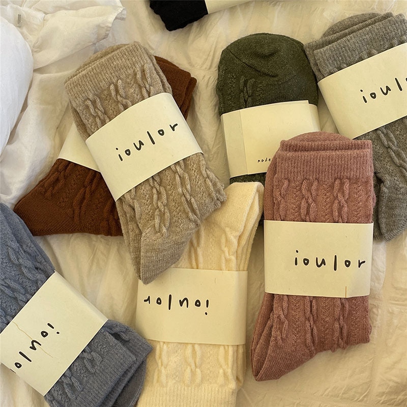 Winter Cashmere Wool Woman Socks Solid Japanese Style Harajuku Retro Long Socks Women Girls Thermal Streetwear Middle Tube Sock