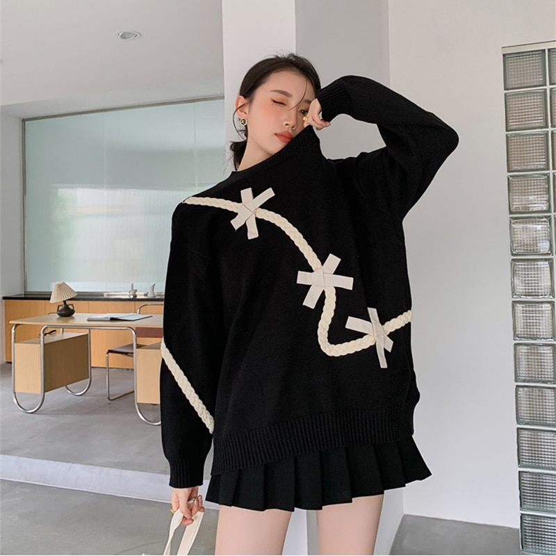 Women's Black Bow Knot Sweater Advanced O-neck New Loose Pullover Designer Style Warm Knitted Pullover Hot Sale Spring 2023