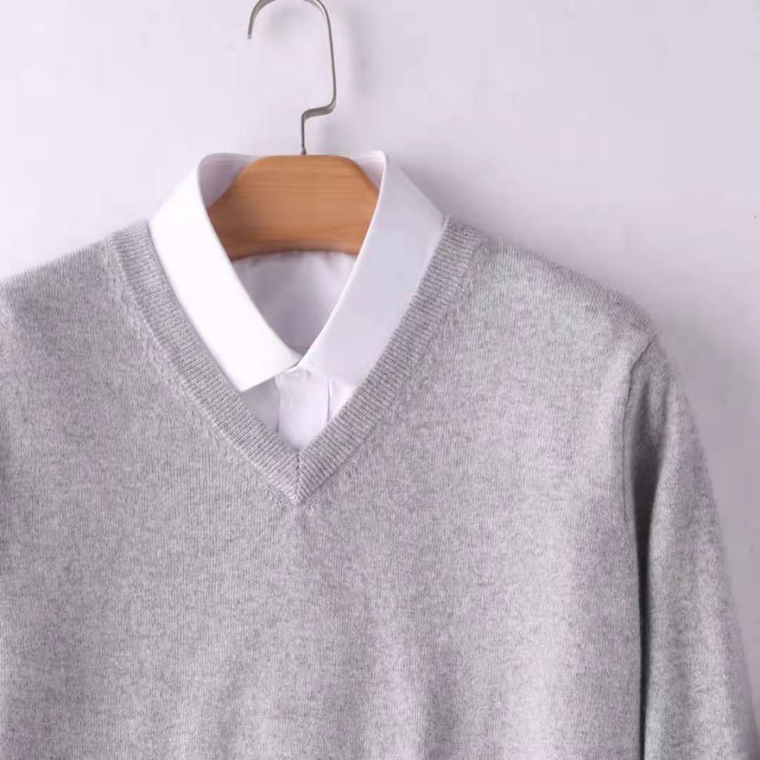 Autumn Winter Men Soft Sweaters Classic Basic Style Business Casual Knitted Pullover Cotton Tops Male Loose V-neck Sweater