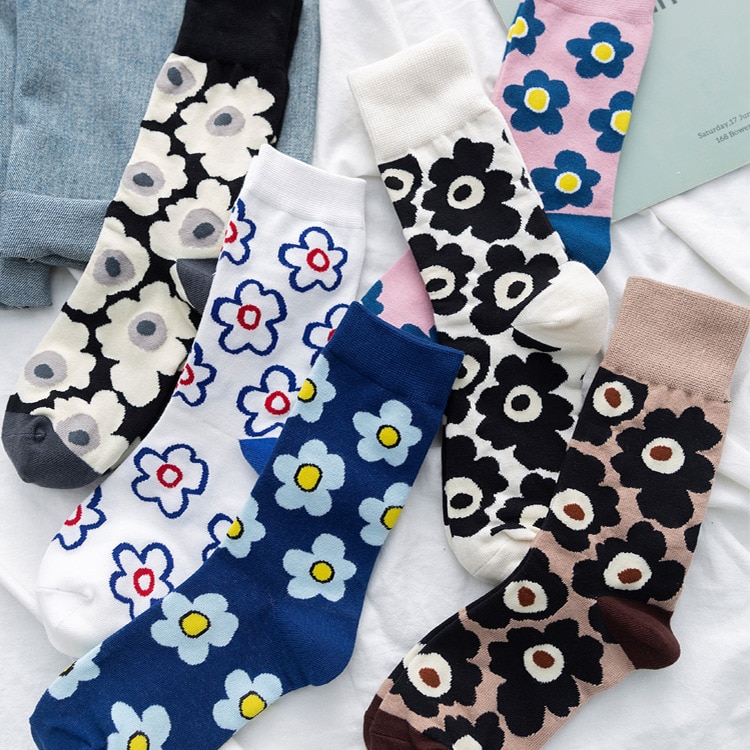 Stockings Women Cotton Autumn And Winter Japanese Medium Stockings Street Students Fashion Small Flower Stockings