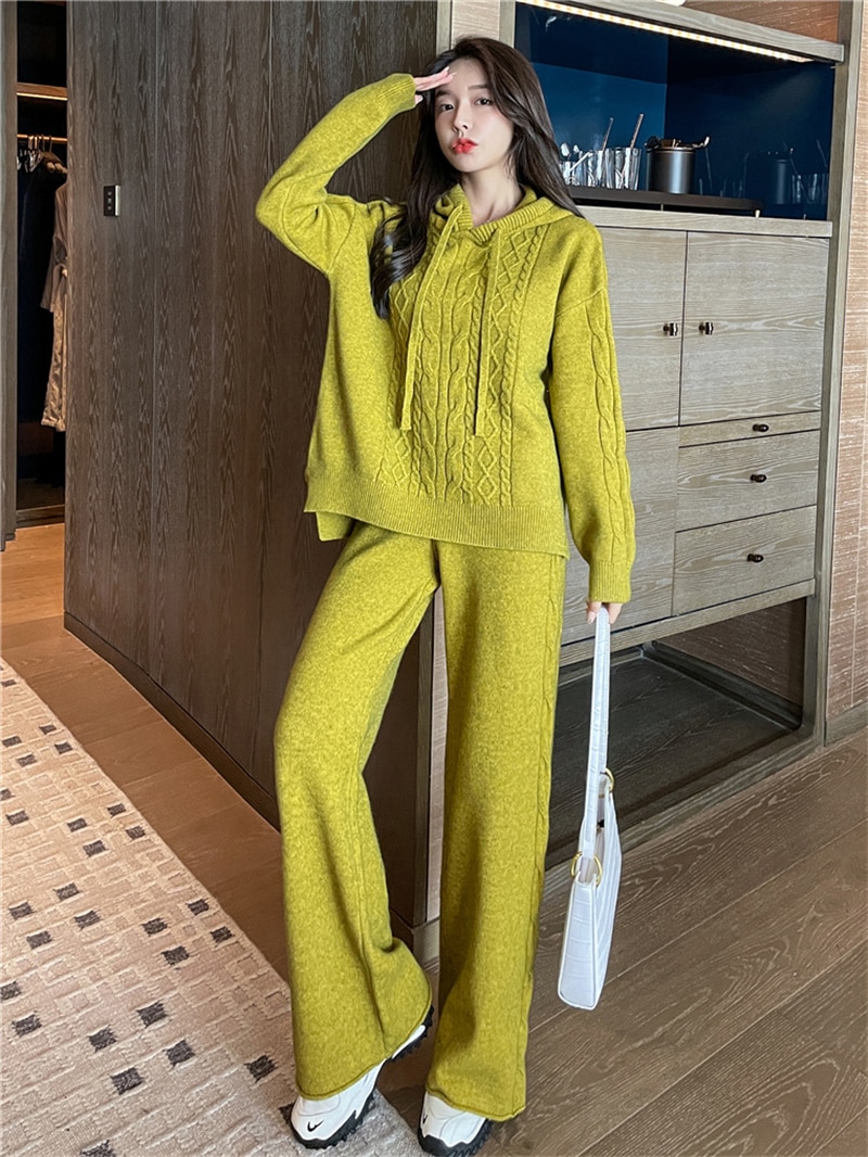 Fashion Two Piece Set for Women Sweater Tracksuit Fall Winter Clothes Hooded Pullover Sweater Top and Pants Suits Sets Knitwears