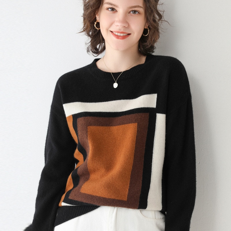 Autumn and winter ladies stitching round neck long-sleeved knitted loose sweater gray