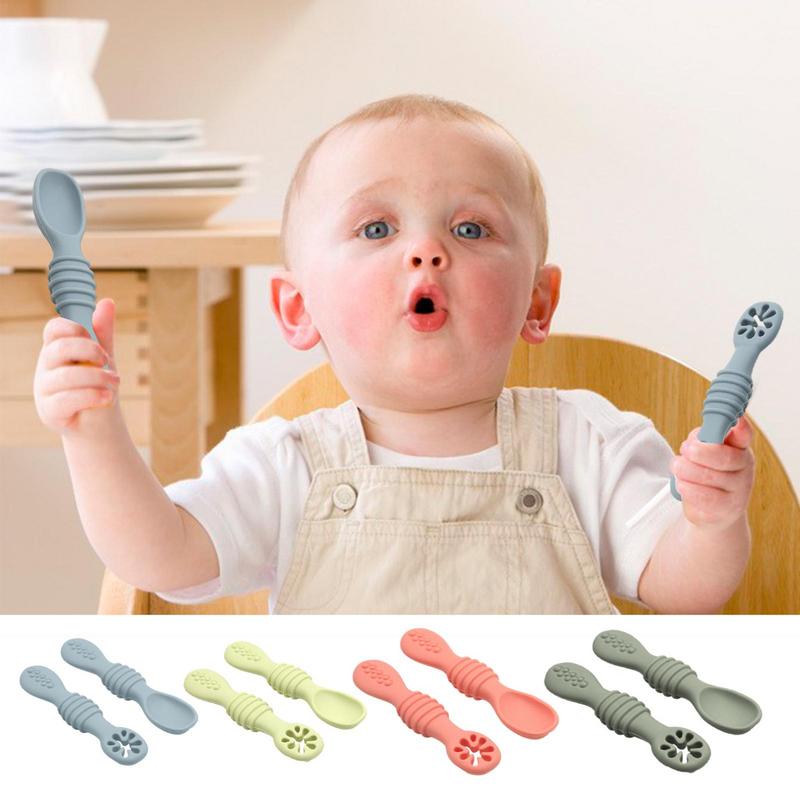 1PCS Lovely Baby Learning Spoons Utensils Set Adorable Toddler Tableware Baby Silicone Teether Toys Feeding Scoop Training