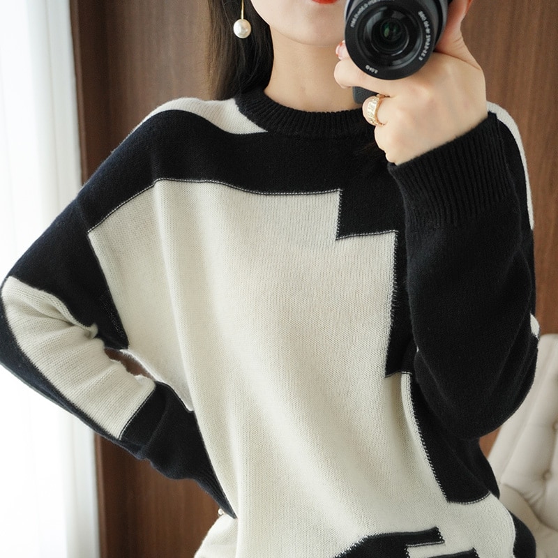 New round neck sweater color matchingWool Cashmere knitted pullover short loose FemalePure winterSweater Women's autumn
