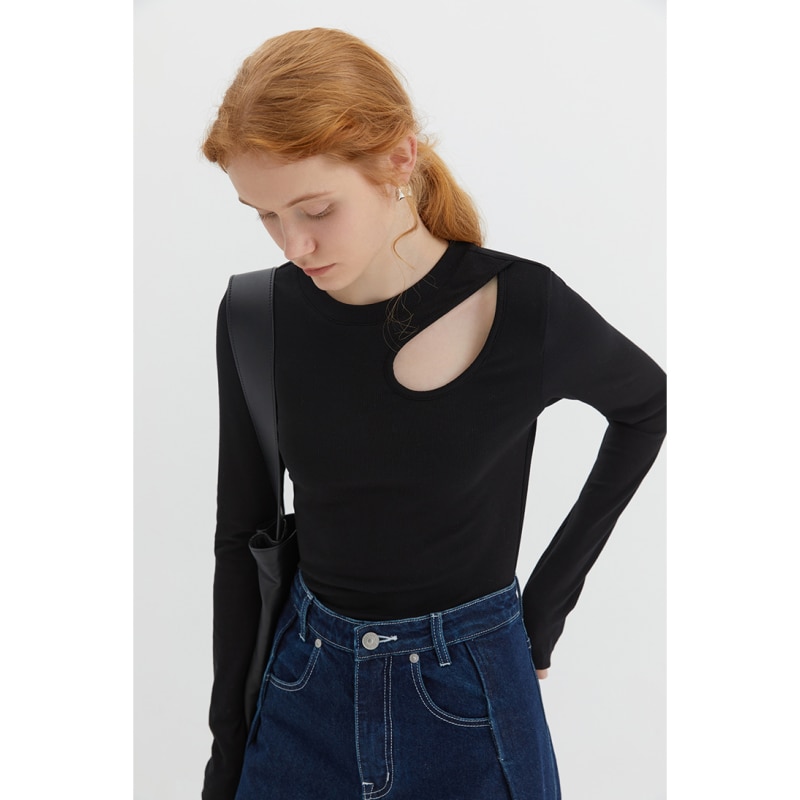 Women's Clothes Black Sweater Hollow Out Design American Fashion Vintage Leisure Spring Short Knitting Long Sleeve Pullover