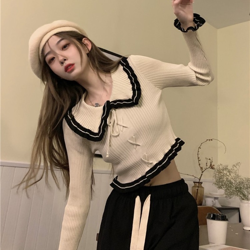 Spring New Short Lace Up Splice Knitted Sweater Jumper Slim Fit Vintage Korean Chic Crop Top Women Flare Sleeve Pullover 163AP
