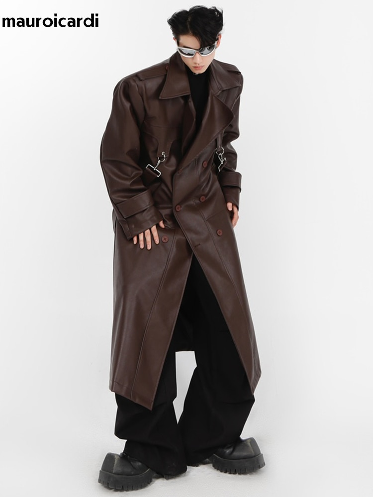 Mauroicardi Spring Autumn Oversized Cool Long Black Brown Pu Leather Trench Coat Men Shoulder Pads Loose European Fashion 2023