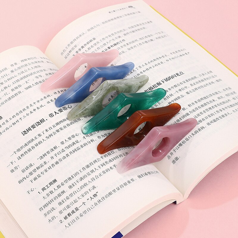 1Pc Thumb Book Support Book Page Holder School Supplies Reading Aids Marque Page Book Accessories Spreader Convenient Bookmark