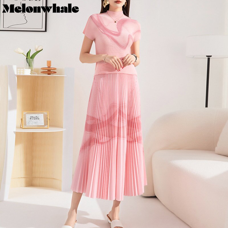 MelonWhale Printed Half-body Skirt Pleated Two Pieces Suit New Round Neck T-Shirt Tops Half Sleeve Women Spring Summer 2023