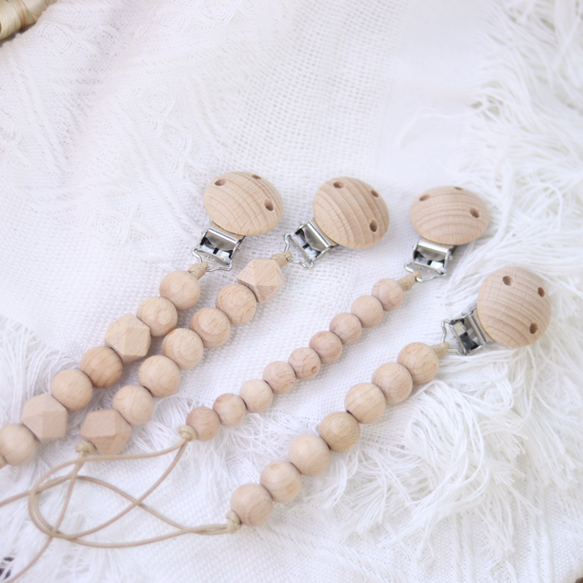 INS Nordic Baby Pacifier Clip Chain Dummy Nipples Holder Clips Wooden Newborn Teether Infant Feeding Accessories Teething Toys